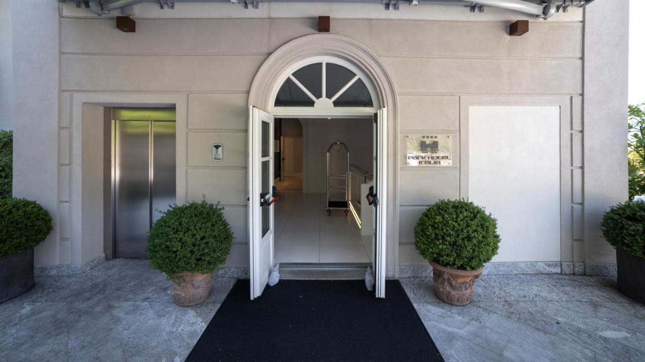 Park Hotel Italia Cannero Riviera Exteriér fotografie